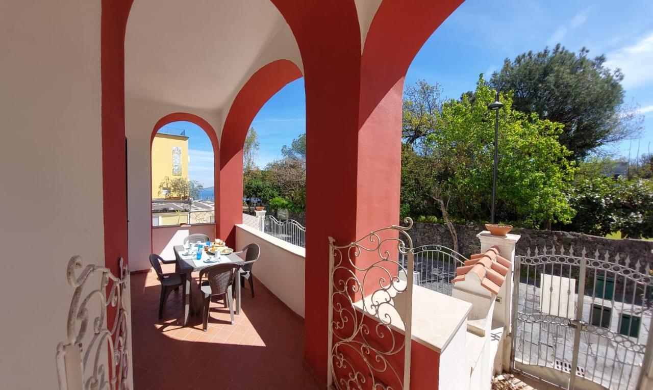 La Casa Del Sole Sul Mare Di Tatil Evi Ischia